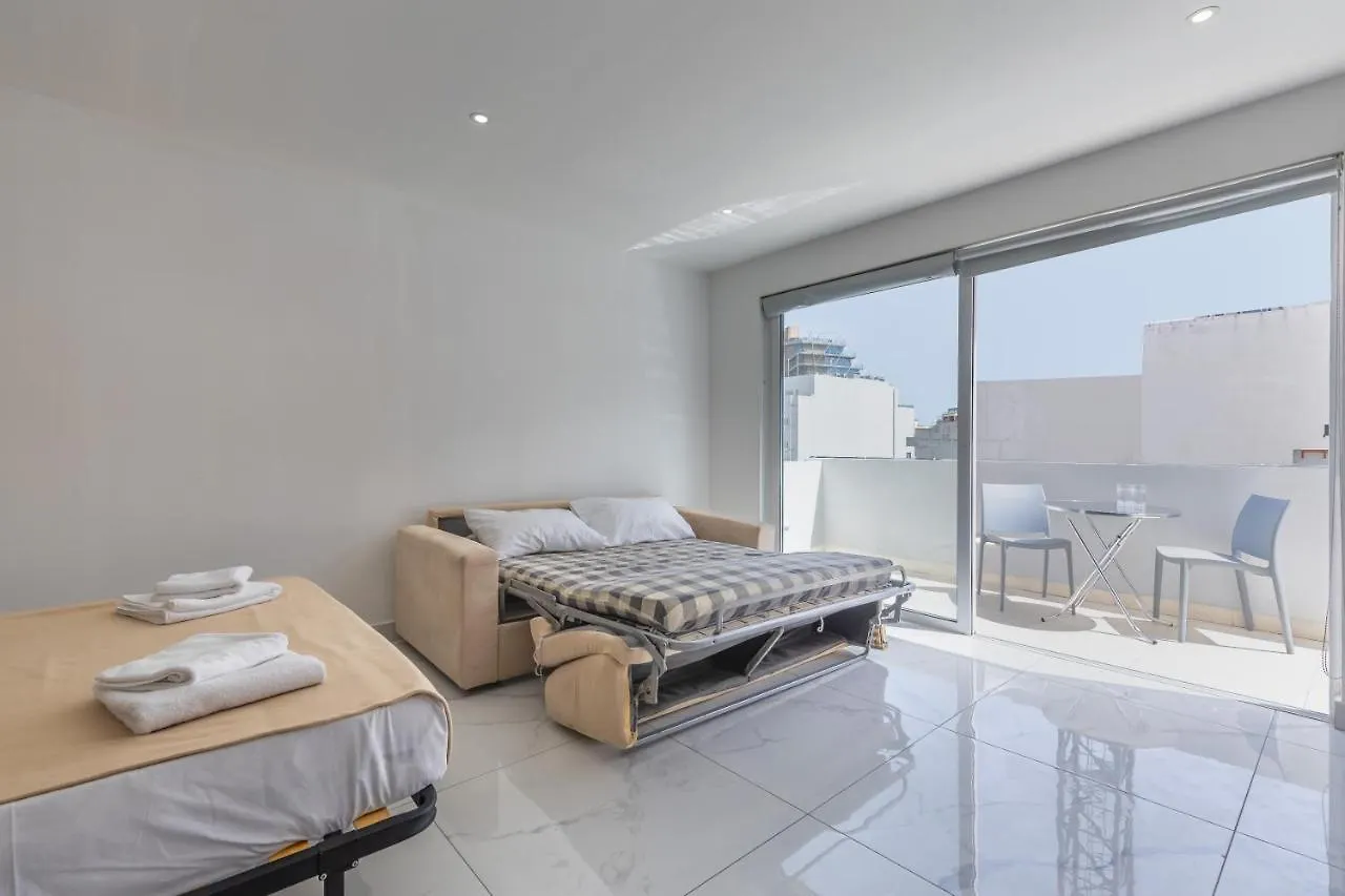 Apartment Studio Penthouse 51 With Side Sea Views At The Olo Living Guesthouse Saint Julian's Malta
