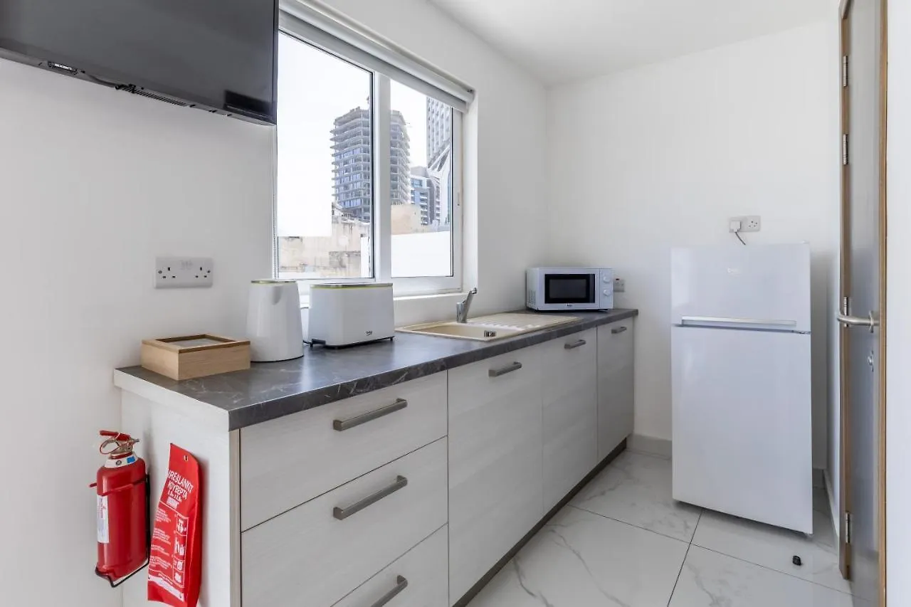 Studio Penthouse 51 With Side Sea Views At The Olo Living Guesthouse Saint Julian's